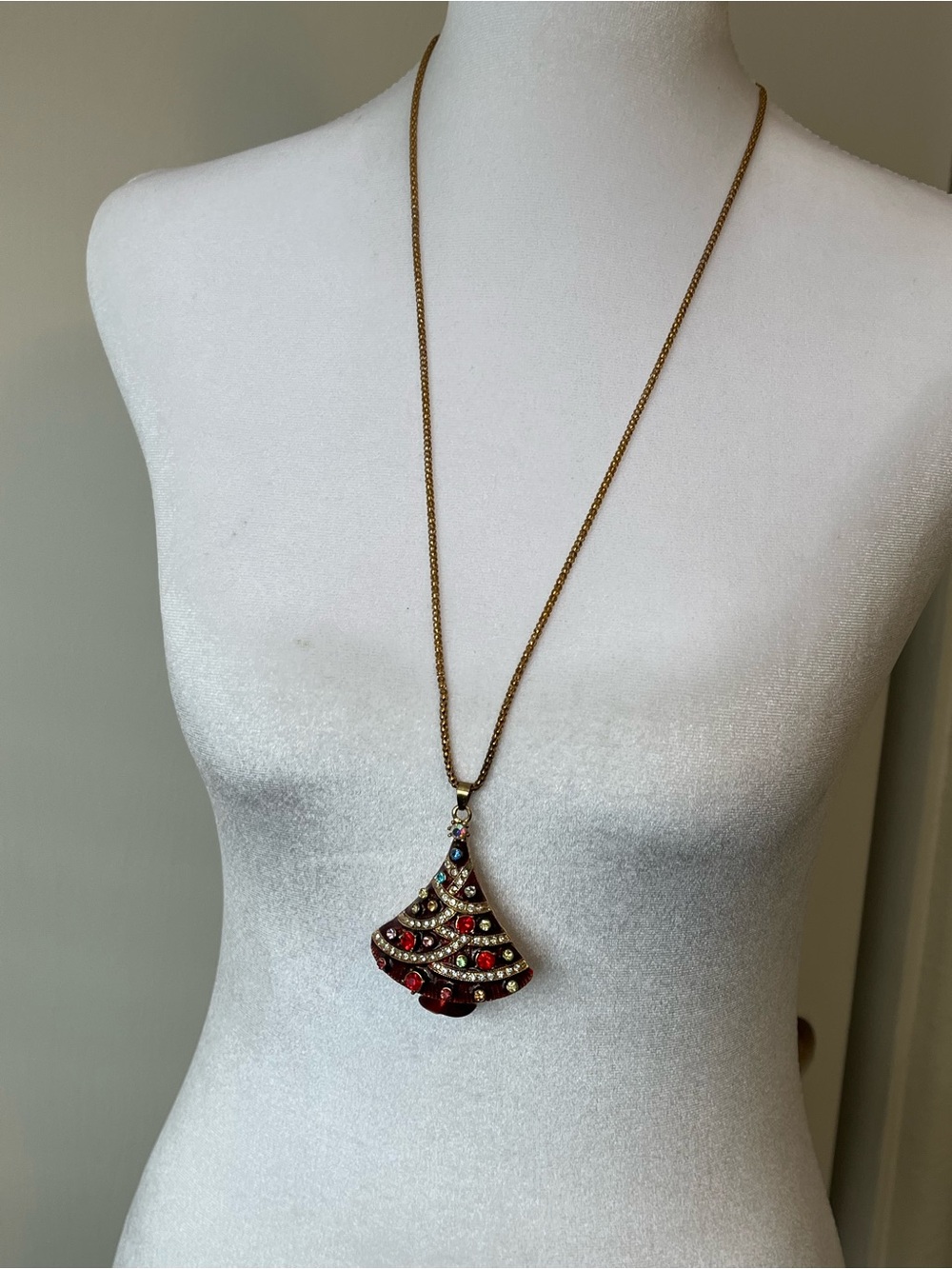 Fun Christmas Tree Pendant Necklace Snow Rhinestone Crystal Gold 32”